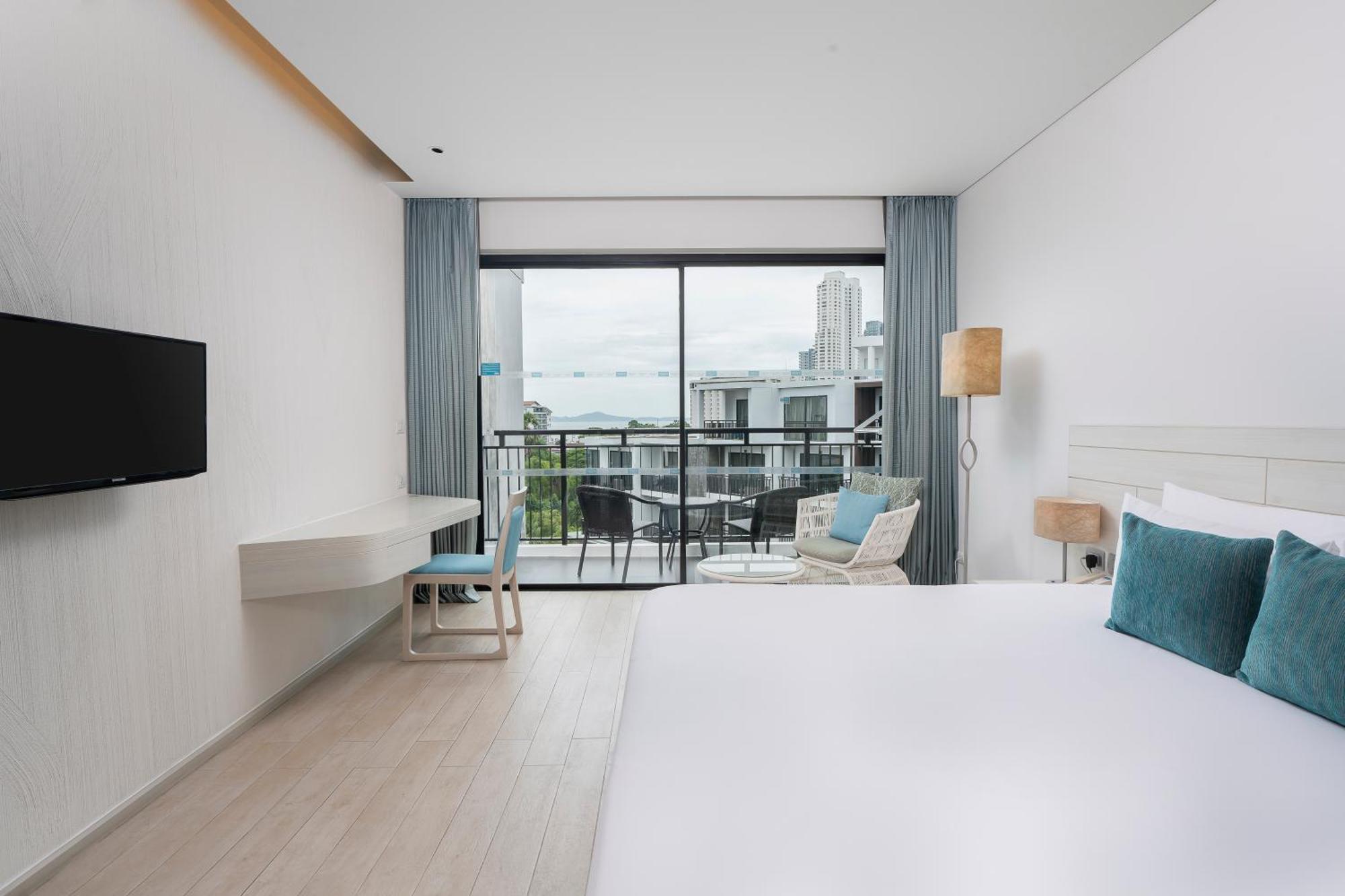 Centara Life Maris Resort Jomtien Extérieur photo